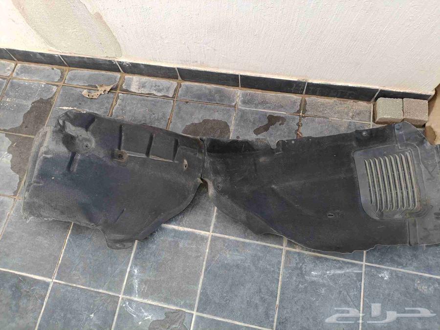 جزء من مرسيدس جي إل إكس 450.64371335786497114