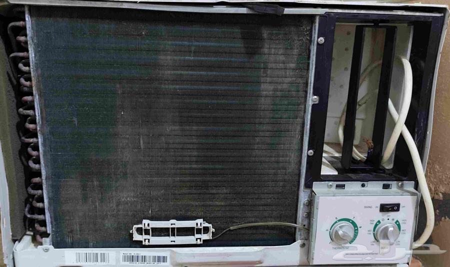 مكيف شبه جديد استخدام سنه64373223872259110