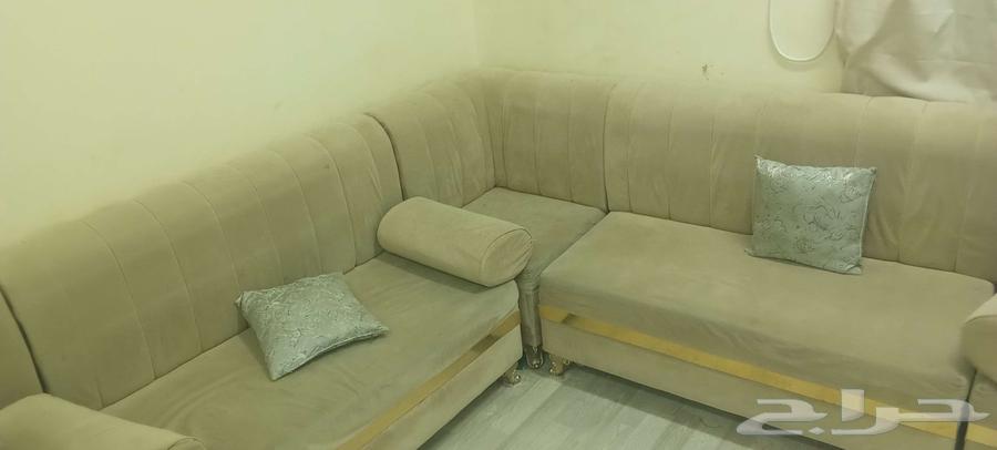 I bought it for 1100, selling it for 300, needs some cleaning, final exit.64383317245443110