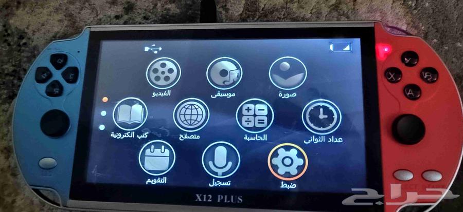 PS gaming device, PlayStation 2 and 1 with a thousand games, used rarely.64376155133953112