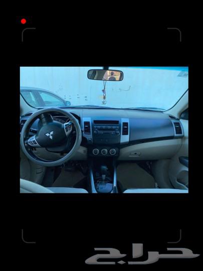 ميتسوبيشي أوتلاندر 201164377137800835113