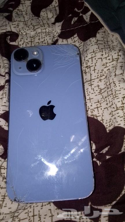 ايفون 14 مكسور شاشه والقزازه الي ورى64368966247171110