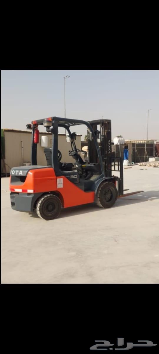 رافعات شوكيه للاجار اليومي والشهري64518051364099111