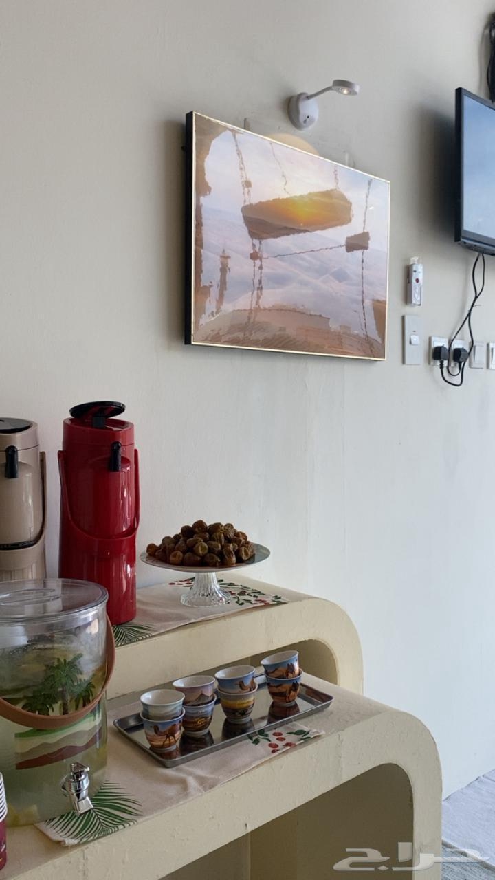 Buffet for sale due to lack of time, prime location64376421674242113