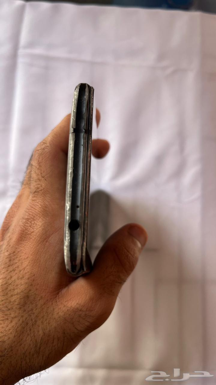 Red Magic 6s Pro 16GB RAM base 256GB with slight scratch on the back64371861886978114