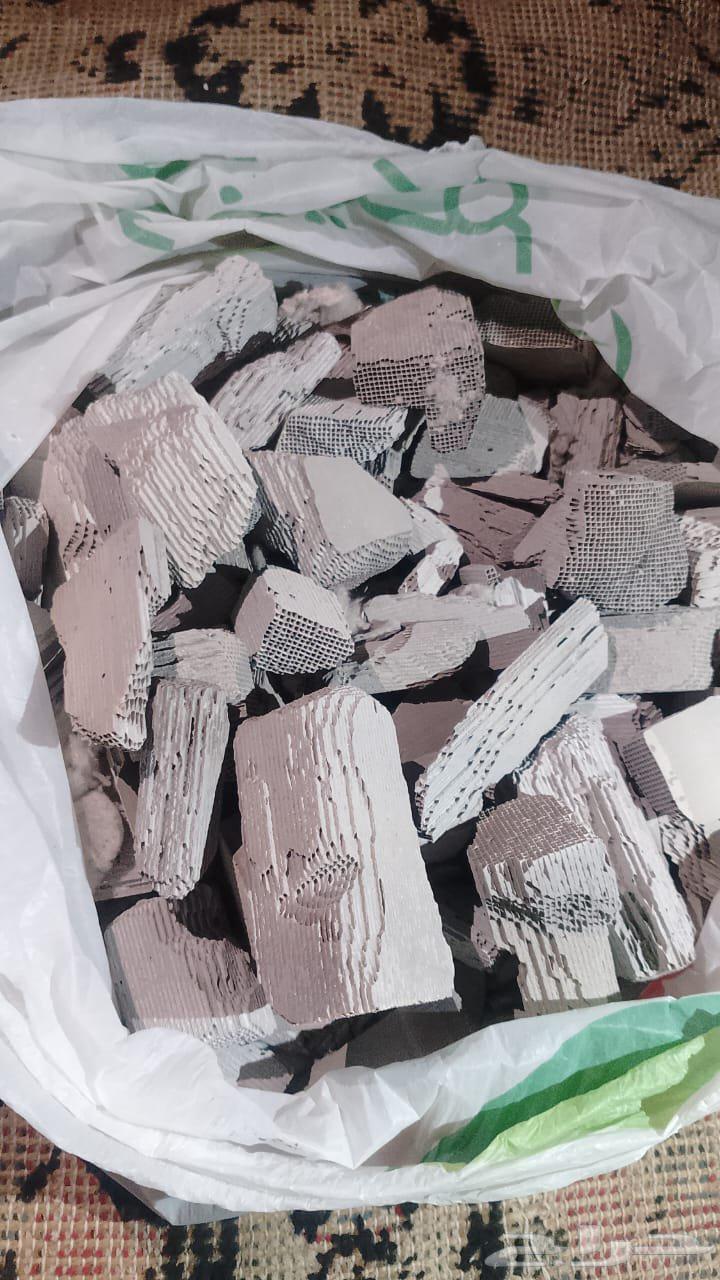 شراء دبات التلوث و الرصاص المكسر بسعر الكيلو64515639789953110