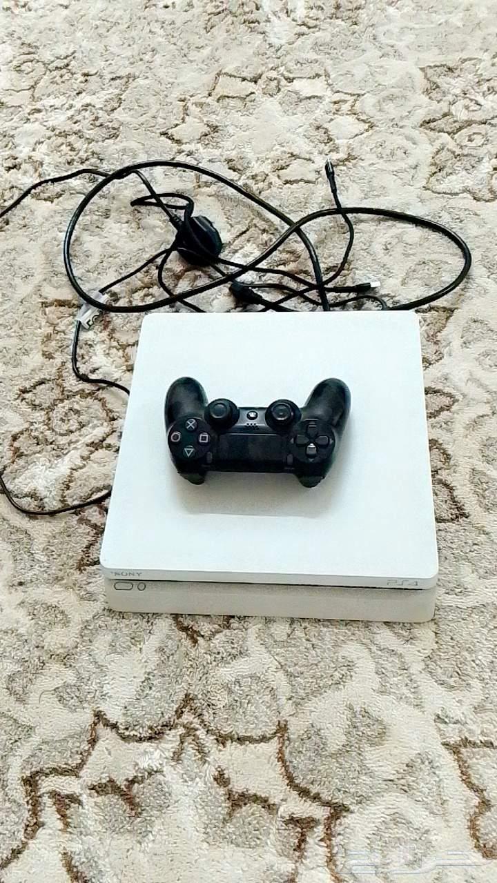 سوني 4 ابيض64369352484225110