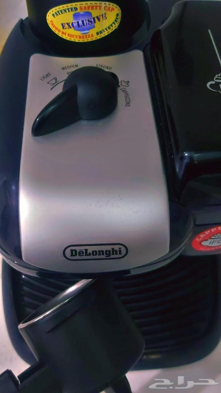 مكينة قهوة ديلونجي استخدام نظيف جدا جدا للبيع64362907289857113