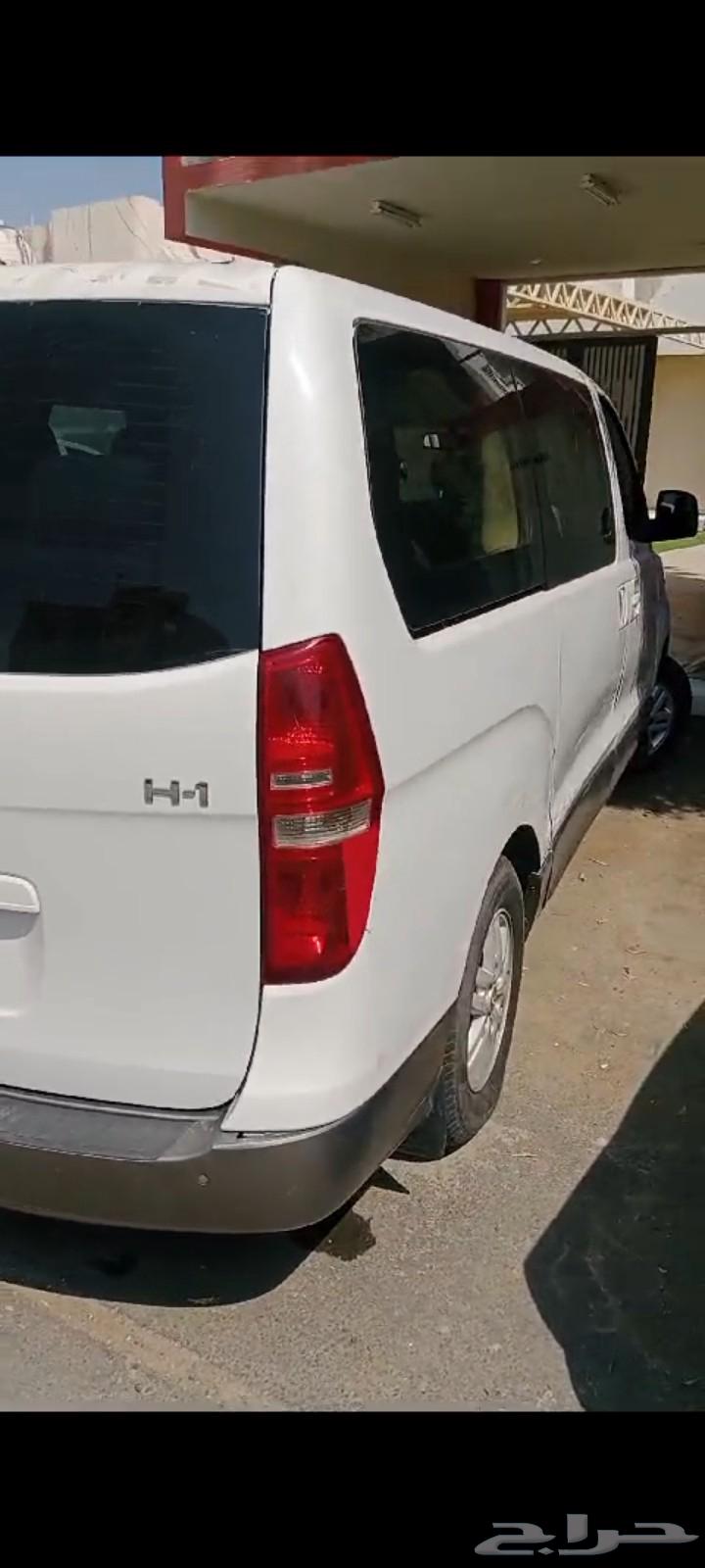 هيونداي H1 2016 نضيف جدا الايجار الشهري 05546993664510648251393111