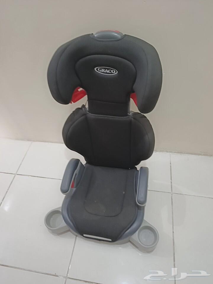 يوجد كرسي سياره لطفل ماركه GRACO مستعمل نظيف 400ريال فقط64370842114177113