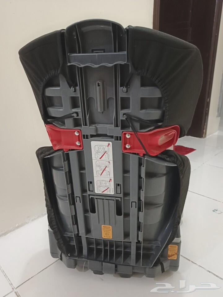 يوجد كرسي سياره لطفل ماركه GRACO مستعمل نظيف 400ريال فقط64370842114177111