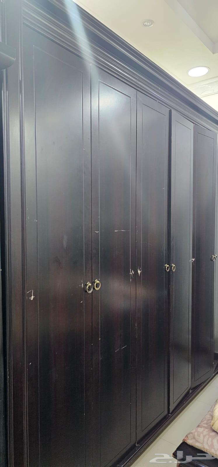 غرفة نوم بحالة جيدة للبيع64375798349827112