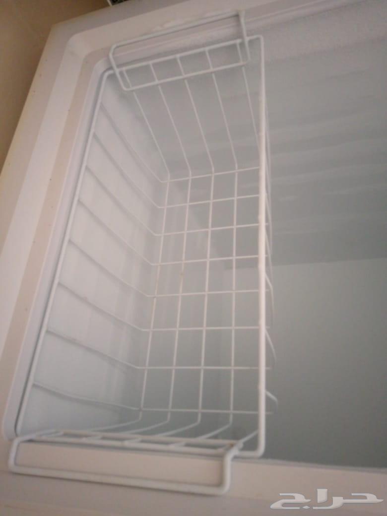 للبيع فريزر وثلاجه بحاله ممتازه جدا64375528022274110