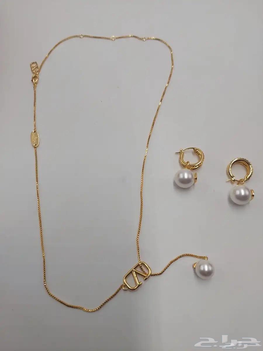 Valentino Sets ... VALENTINO64375111884289113