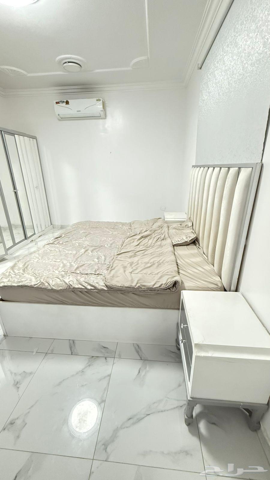 أثاث للبيع كله بحالة ممتازة64372726428547113