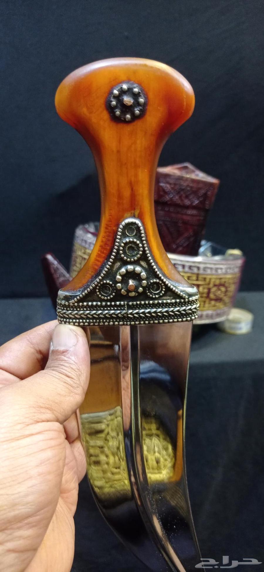 جنبيع مشرقي64376796294913114