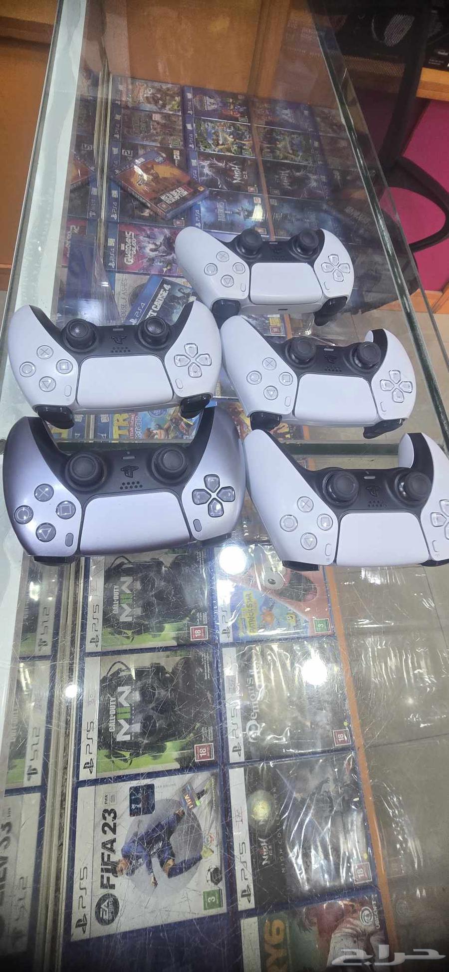 يد سوني فايف64374861589506110