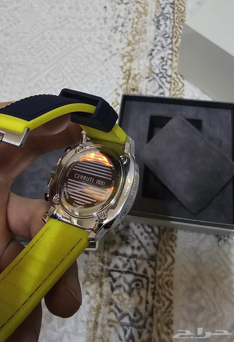 ساعه شيروتى 1881 بسوار سيليكون للرجال كحلى   اصفر شبابيه64370554673027113