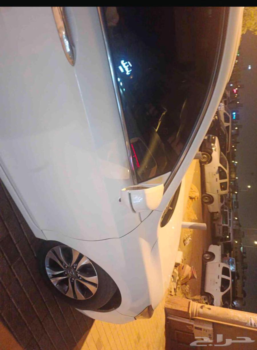 Honda Accord 2015 Sport, not missing a spray, excellent engine, transmission, and chassis64510450950403114