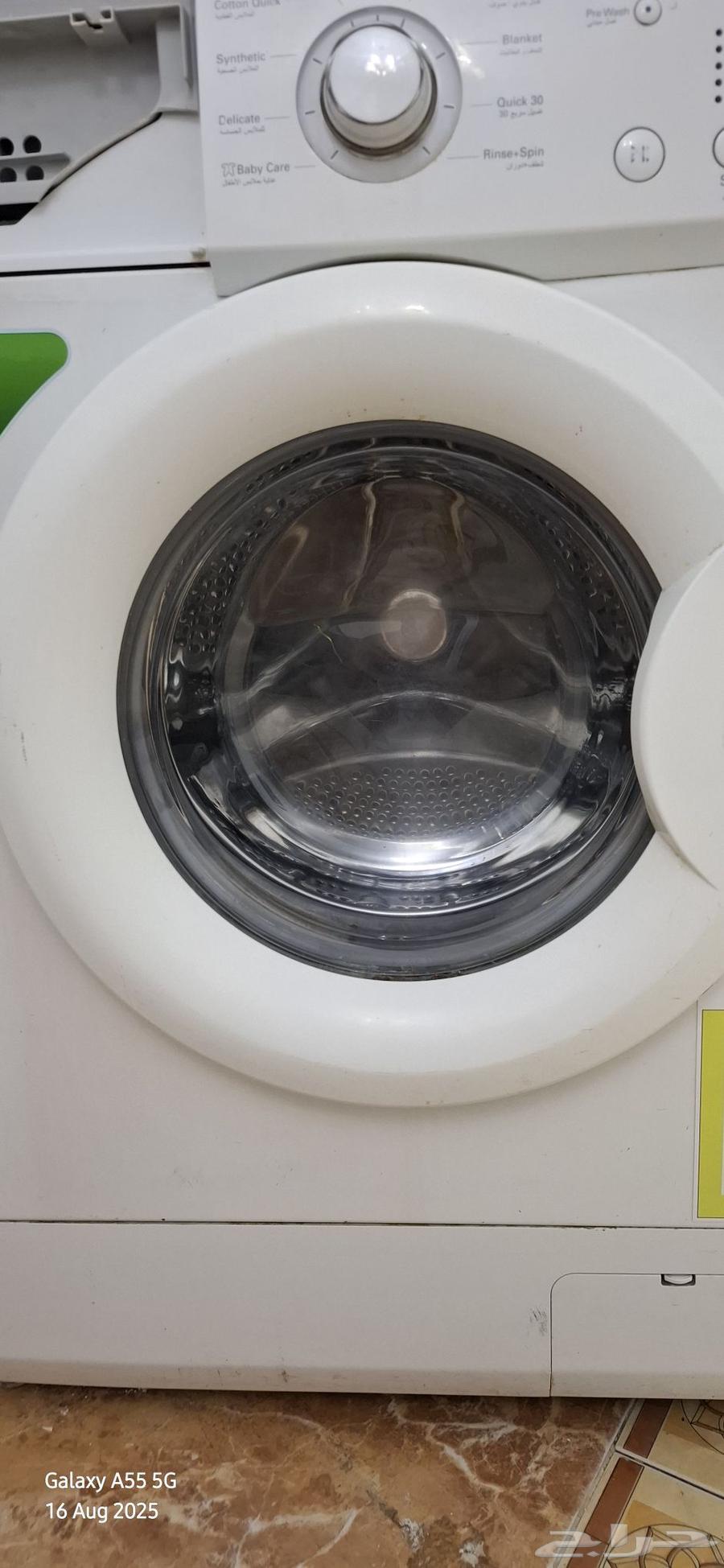 LG automatic washing machine in very good condition64368120022658113