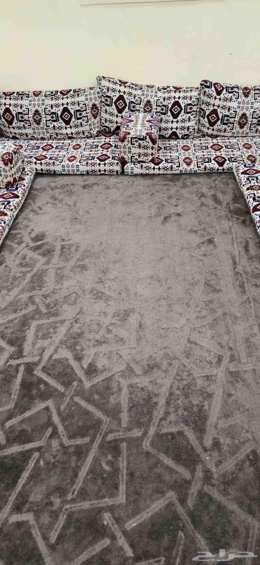 Approximately 4 by 4 floor seating sets, separated about a year ago64367741167491110