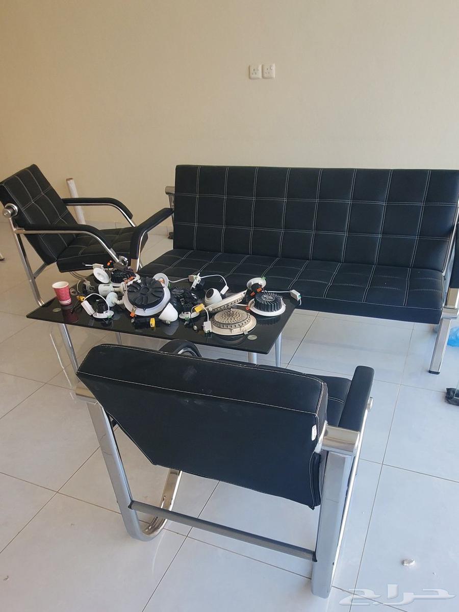 جالس مكتبيه جديد قابل لاتفوض64371220254337110