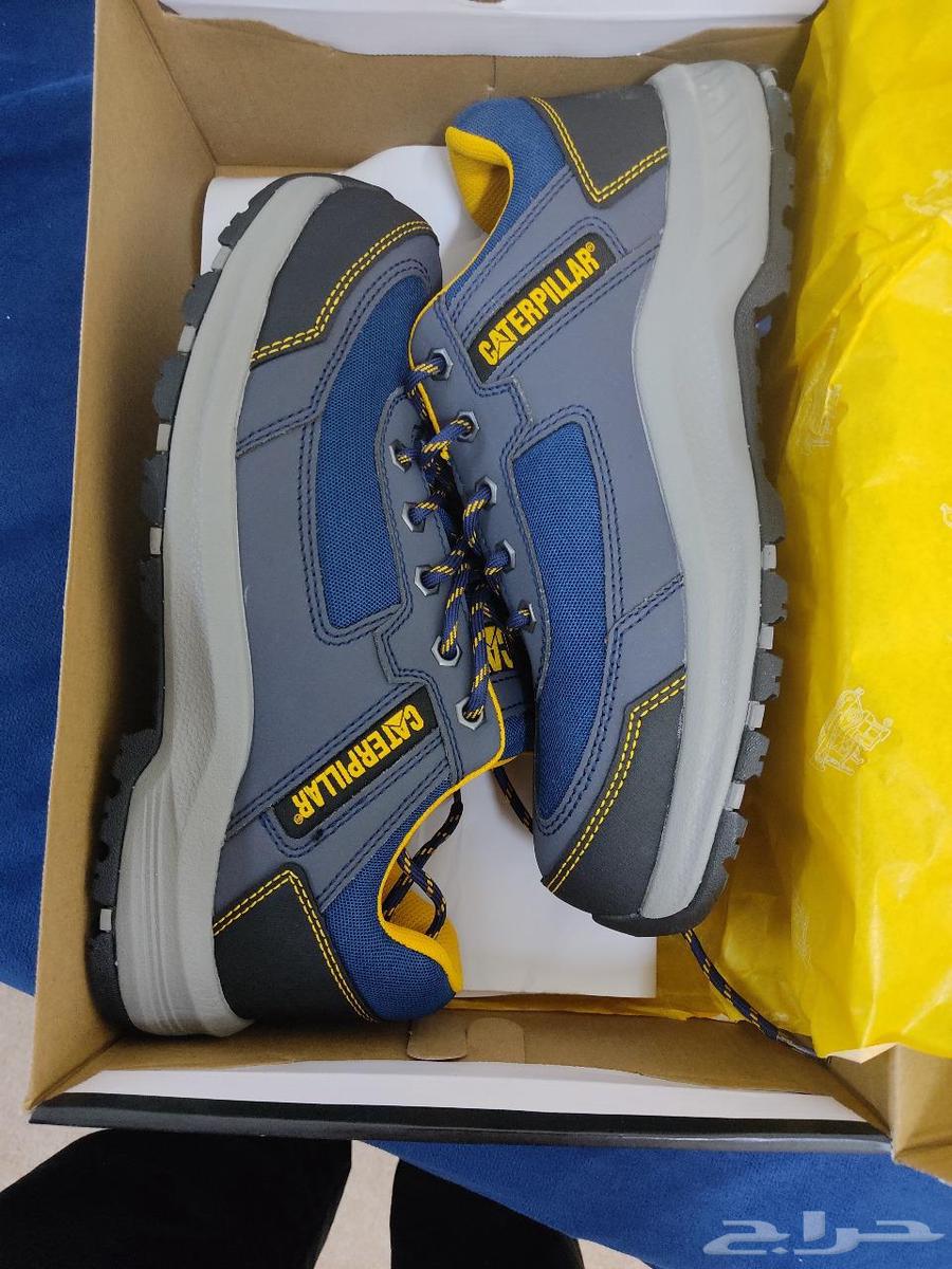 New safety cutter with box, unused, available in Riyadh 290 SAR64368907940611110