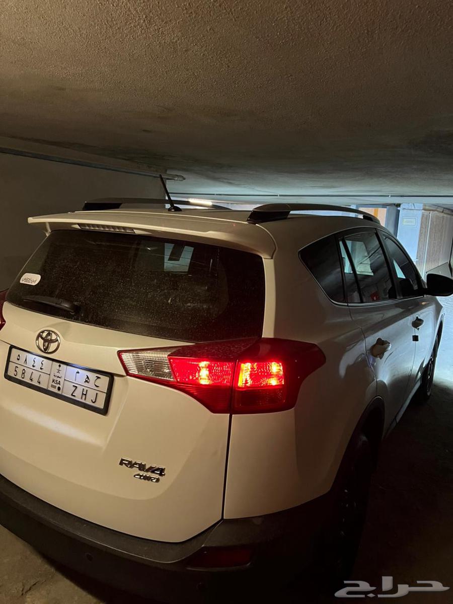 RAV 4 201564512776583554113