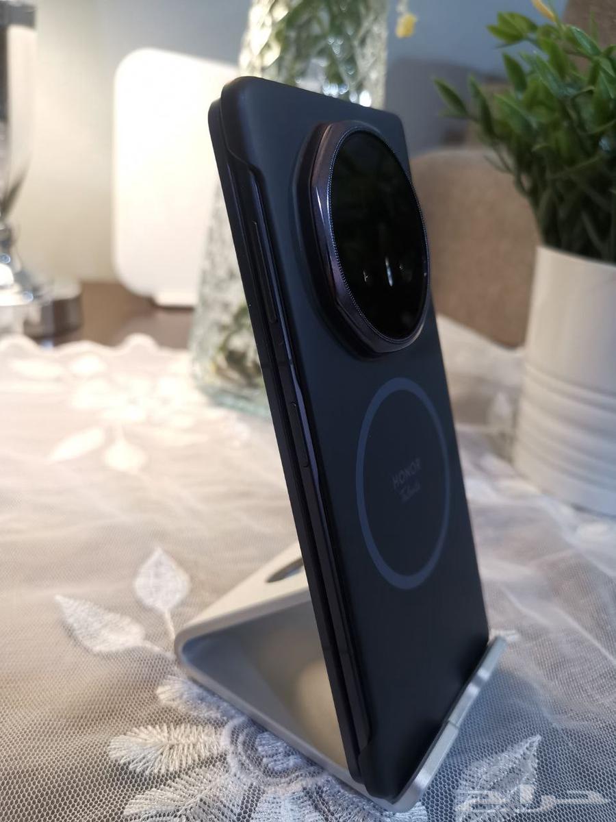 هونر ماجيك honor magic V5 لون اسود64371438108674113