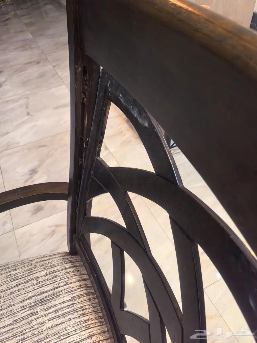 للبيع طاولة طعام كبيرة ل 8 أشخاص64373078296705113