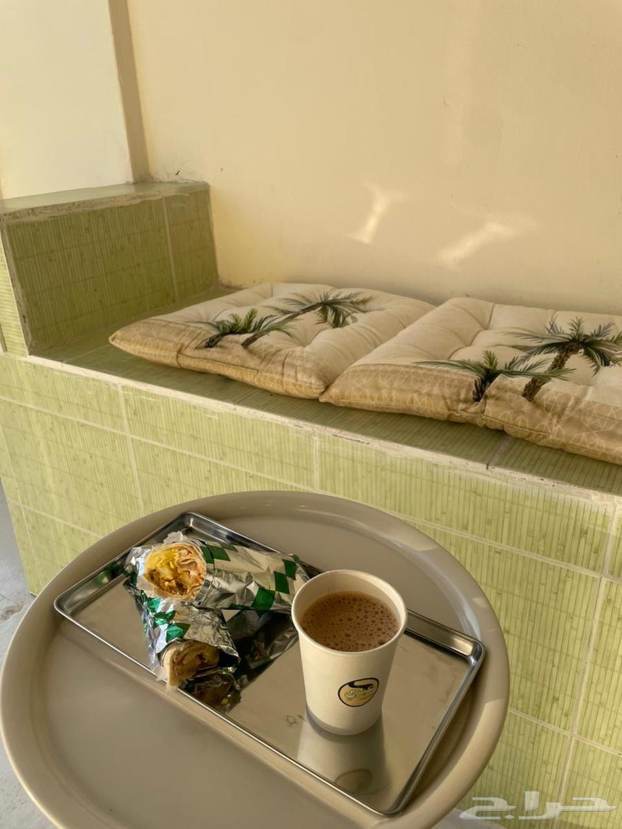 Buffet for sale due to lack of time, prime location64376421674242110