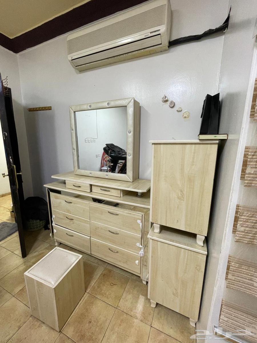 غرفة نوم نفرين صناعه وطنيه64376407039362112