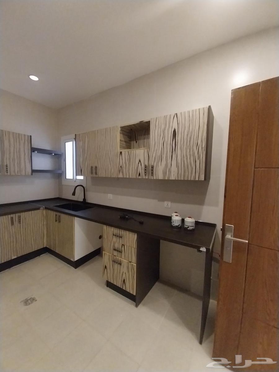 مطبخ إيطالي نظيف استخدام بسيط جدا64372930727042112