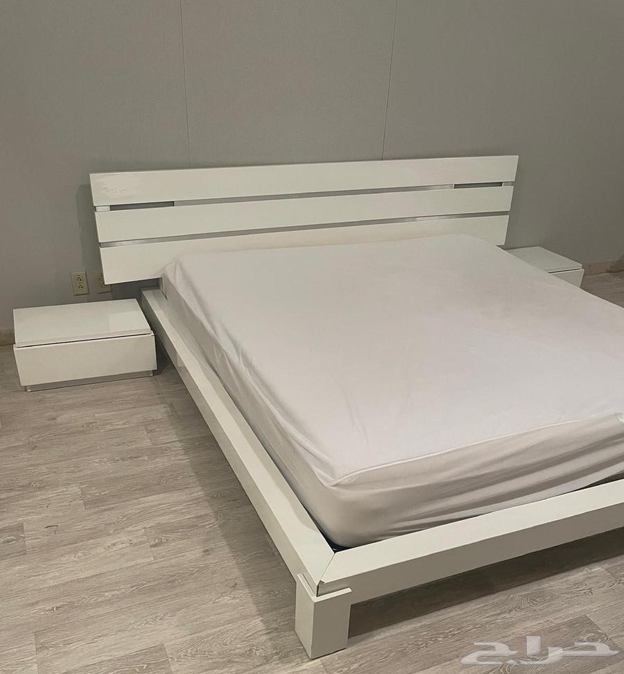 غرفه نوم سرير كومودينو مرتبه لباد بسعر مغري63736692407555110