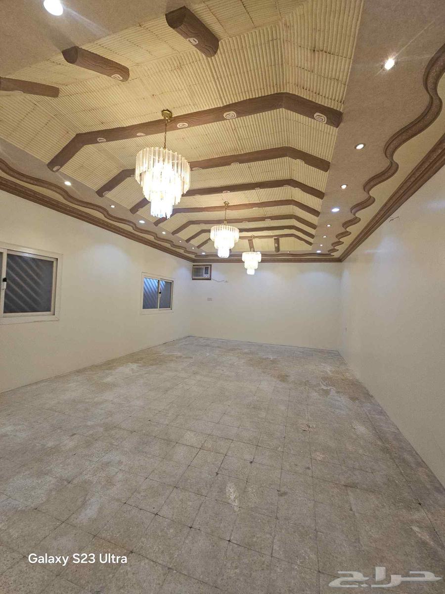 3-Story Building with Basement, Khamis Mushait63612338371715112
