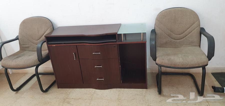300ريال طاوله مكتبيه ومعاه 2كرسي64380609693057112