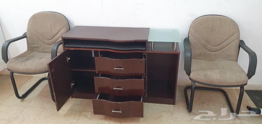300ريال طاوله مكتبيه ومعاه 2كرسي64380609693057111