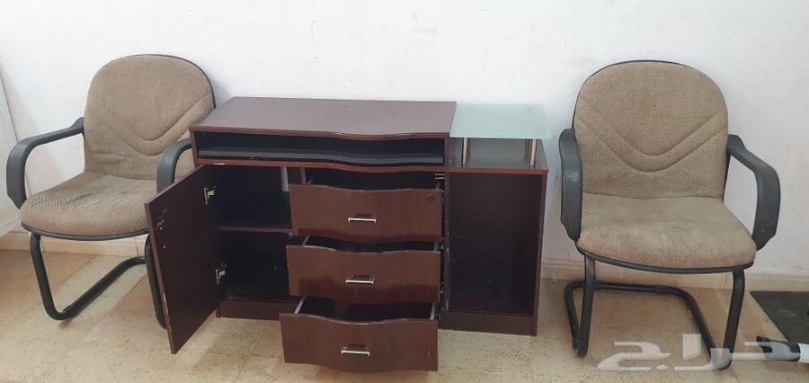 300ريال طاوله مكتبيه ومعاه 2كرسي64380609693057113
