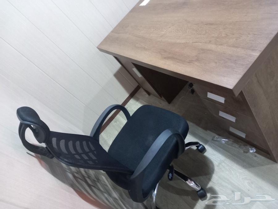 بيع أثاث مكتبي64381836743811113