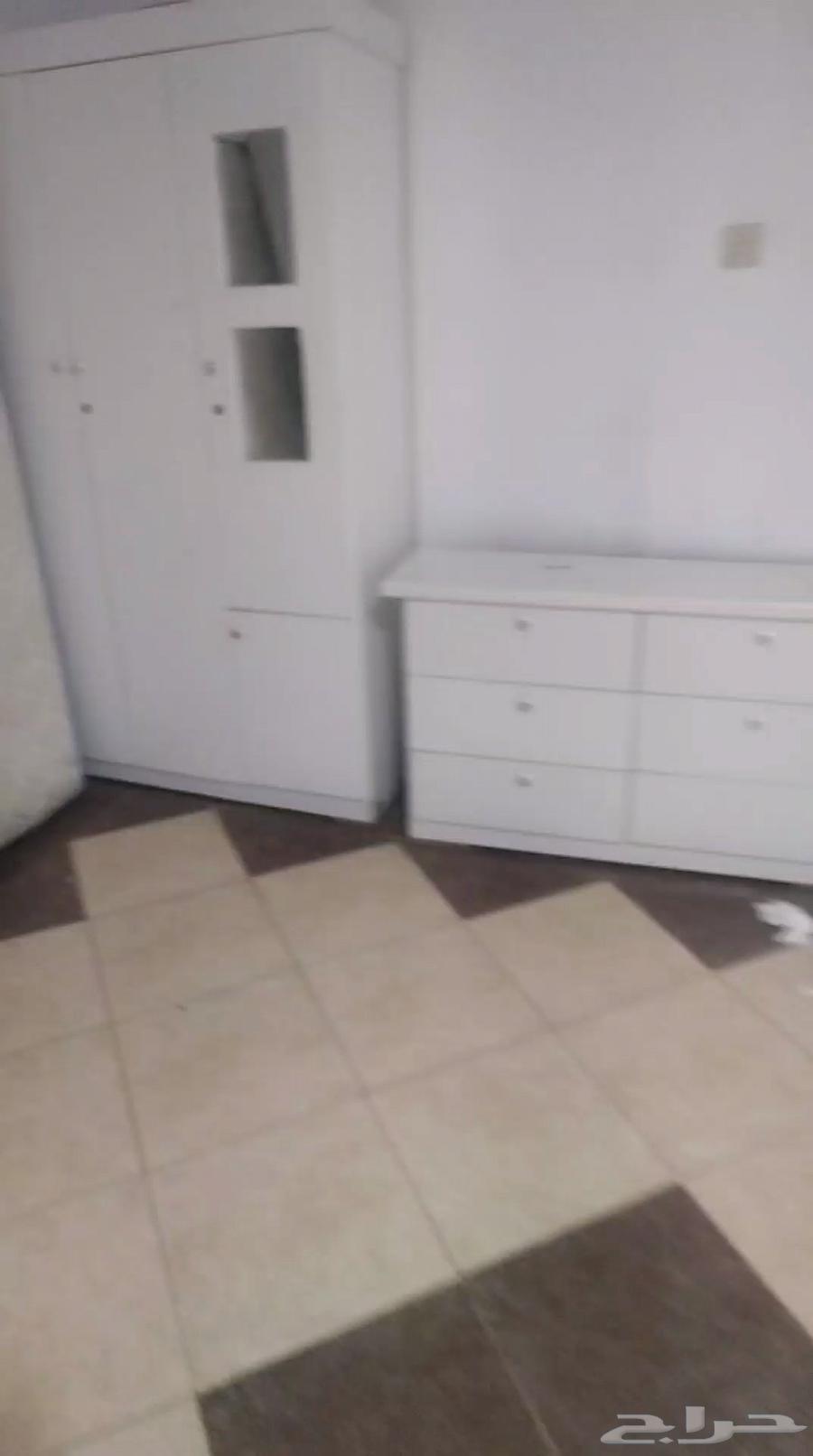 اثاث غرفة نوم للبيع المستعجل64383913246977111