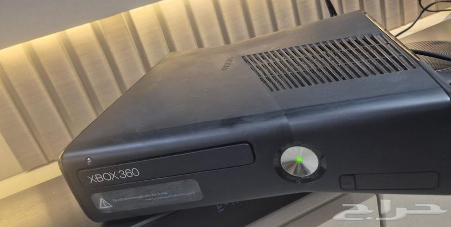 للبيع اكسبوكس 360 شغال واموره طيب معاه ألعاب64383594606466111