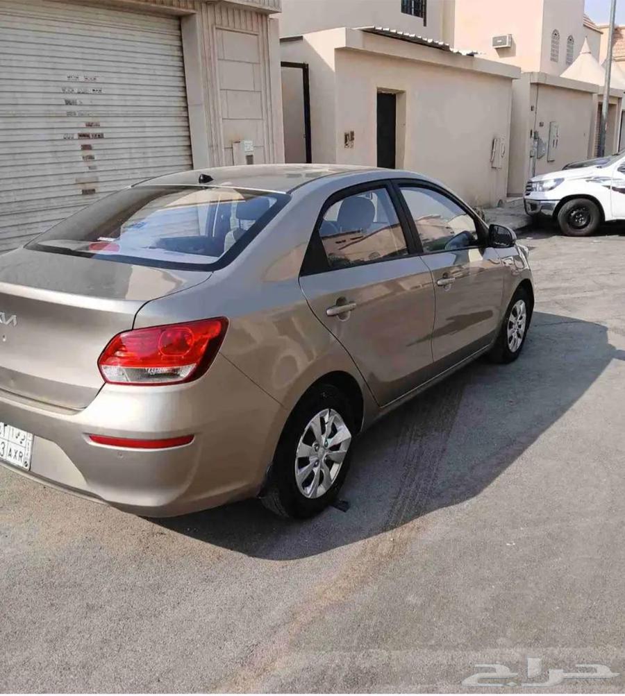 X تُستخدم للبيع، ناقل حركة أوتوماتيكي، استهلاك الوقود 121 كم/لتر، سنة الطراز64523401308673112