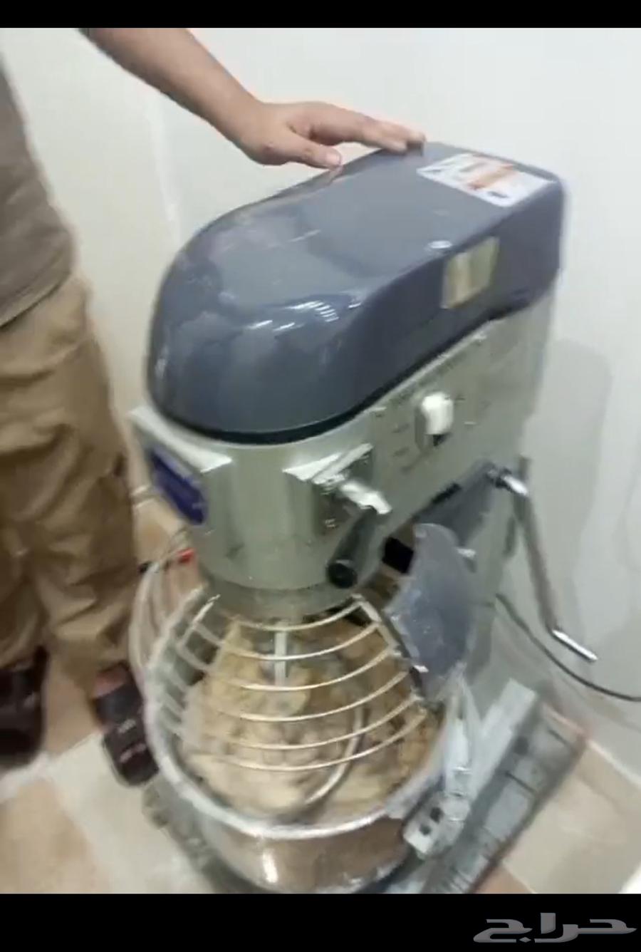 مضرب بيض وعجانه حلويات مستخدم 30 لتر64386863866241111