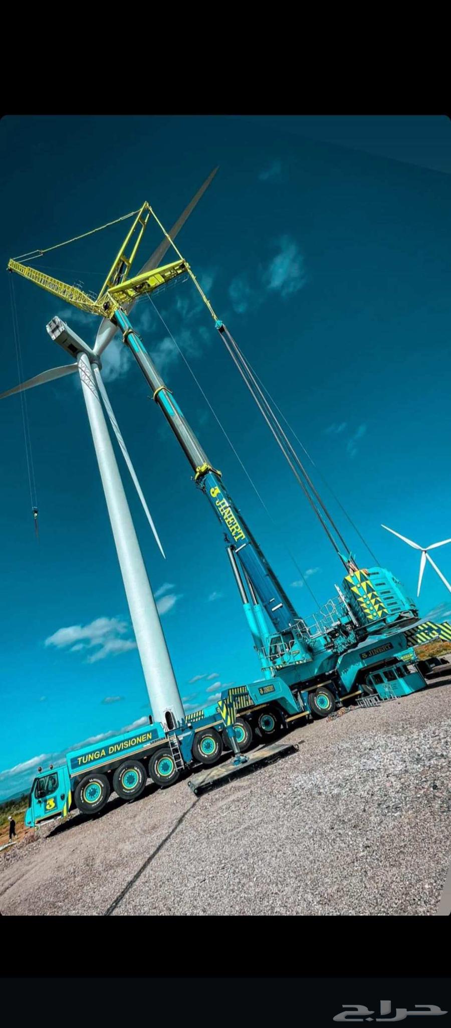 All types of heavy equipment, cranes of all sizes, flatbeds, tow trucks64529966697731114