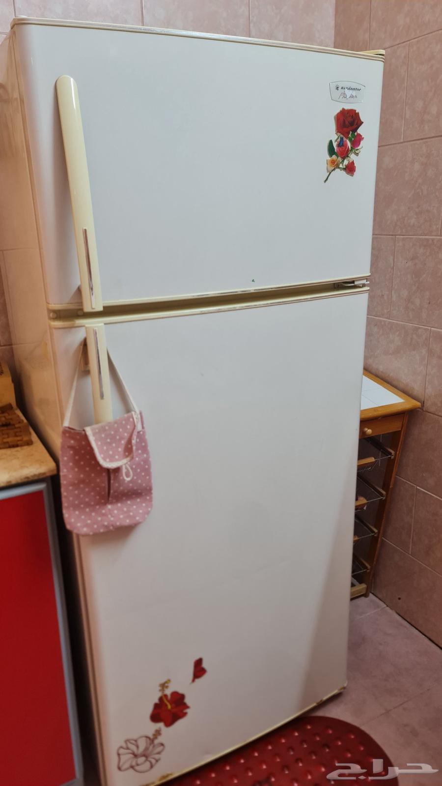 عدد 2 مكيف شركة كارير و سامسونج بحالة جيدة وعدد 1 ثلاجه64381767876099112