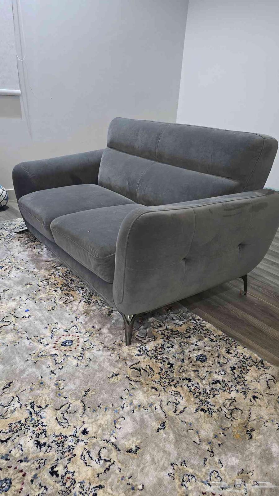 للبيع كنبة أمريكية مريحة جدا64388287793794110