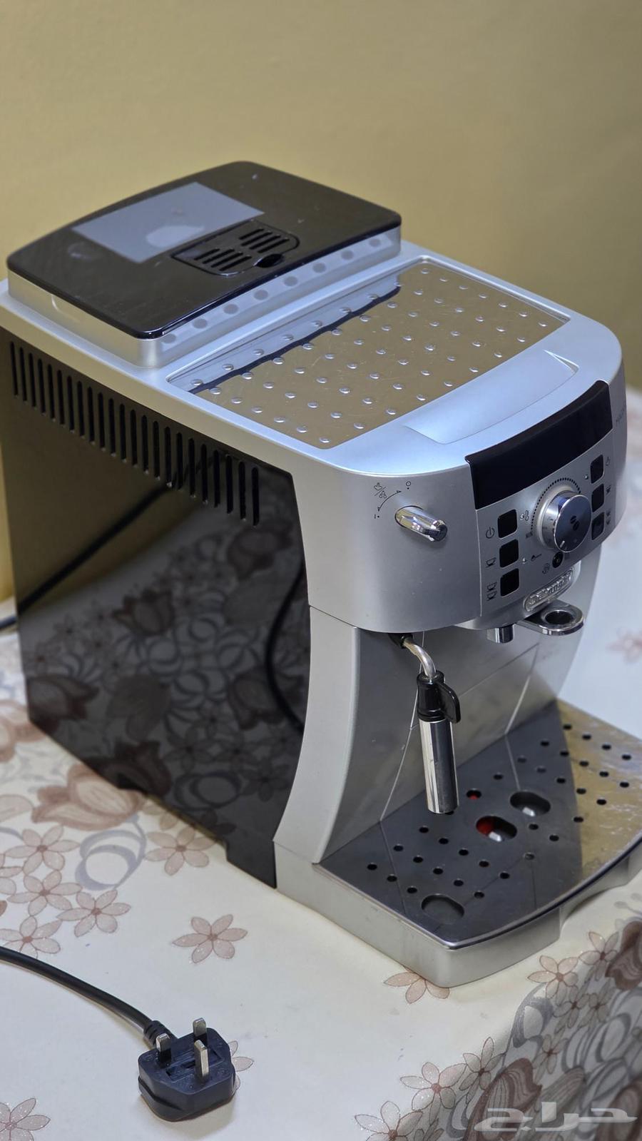 ماكينة قهوة من ديلونجي   DeLonghi Magnifica S64386402797059113