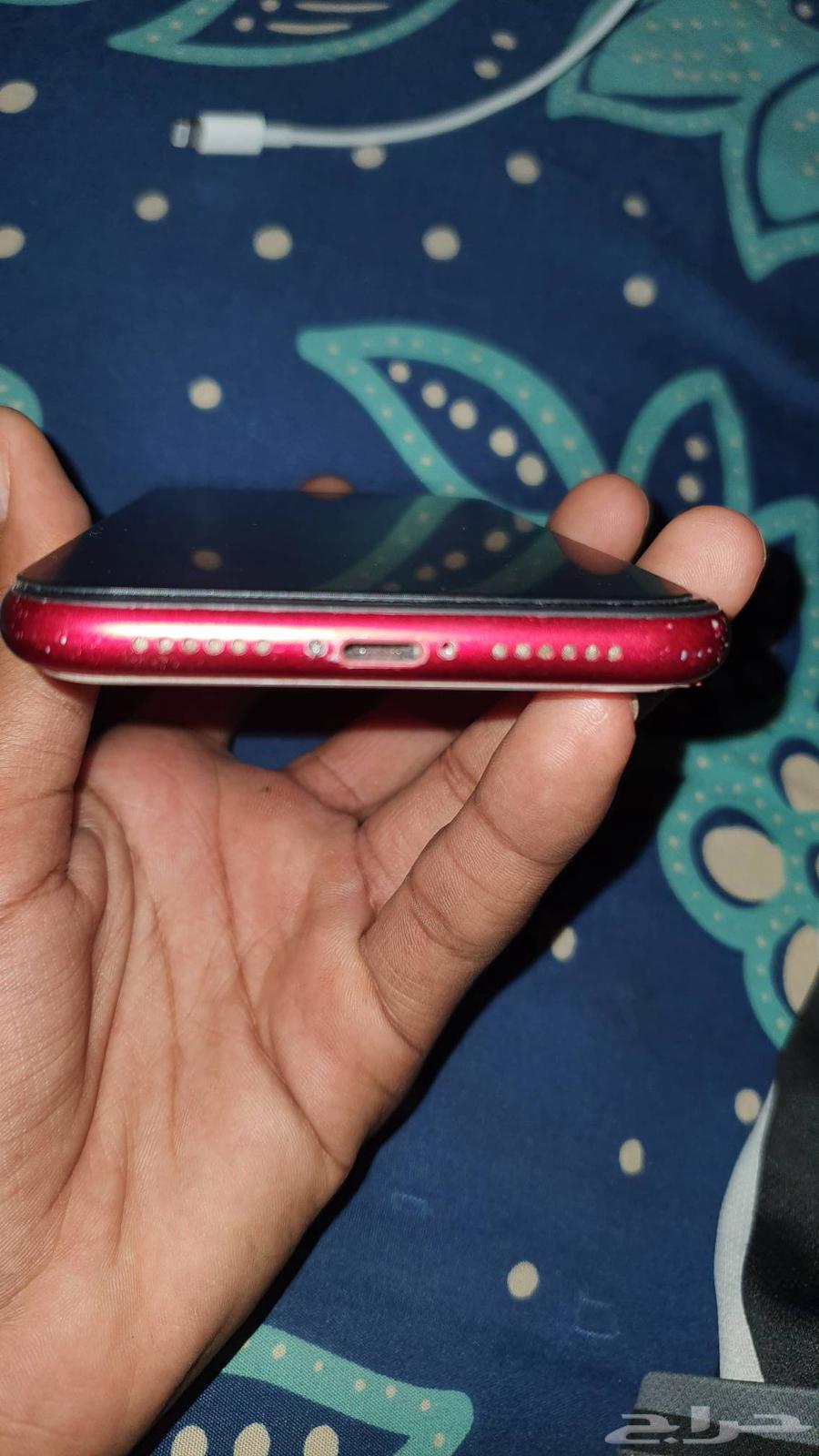 ايفون xr مغير شاشة وبطارية 64GB نسة البطارية 100 الجوال فيه64380765006211114