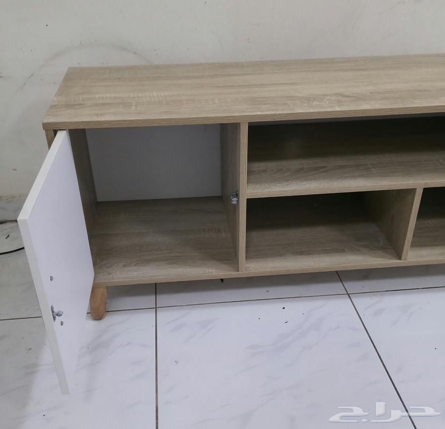 طاوله تلفزيون شبه جديده64390388884610112