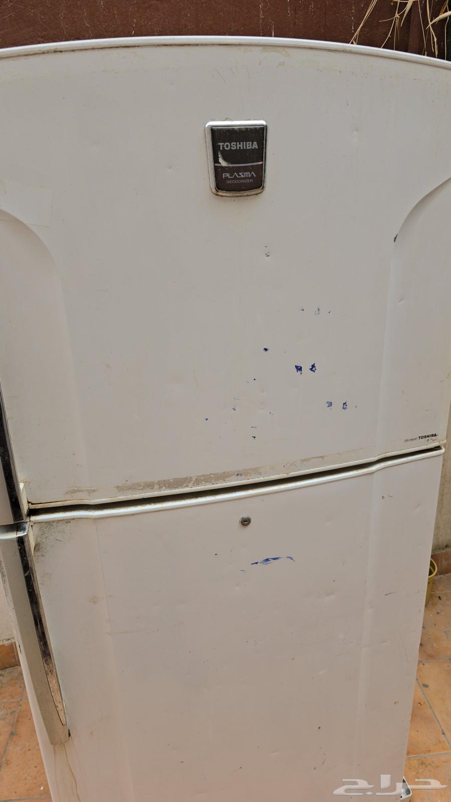 للبيع ثلاجة توشيبا64381410989185110